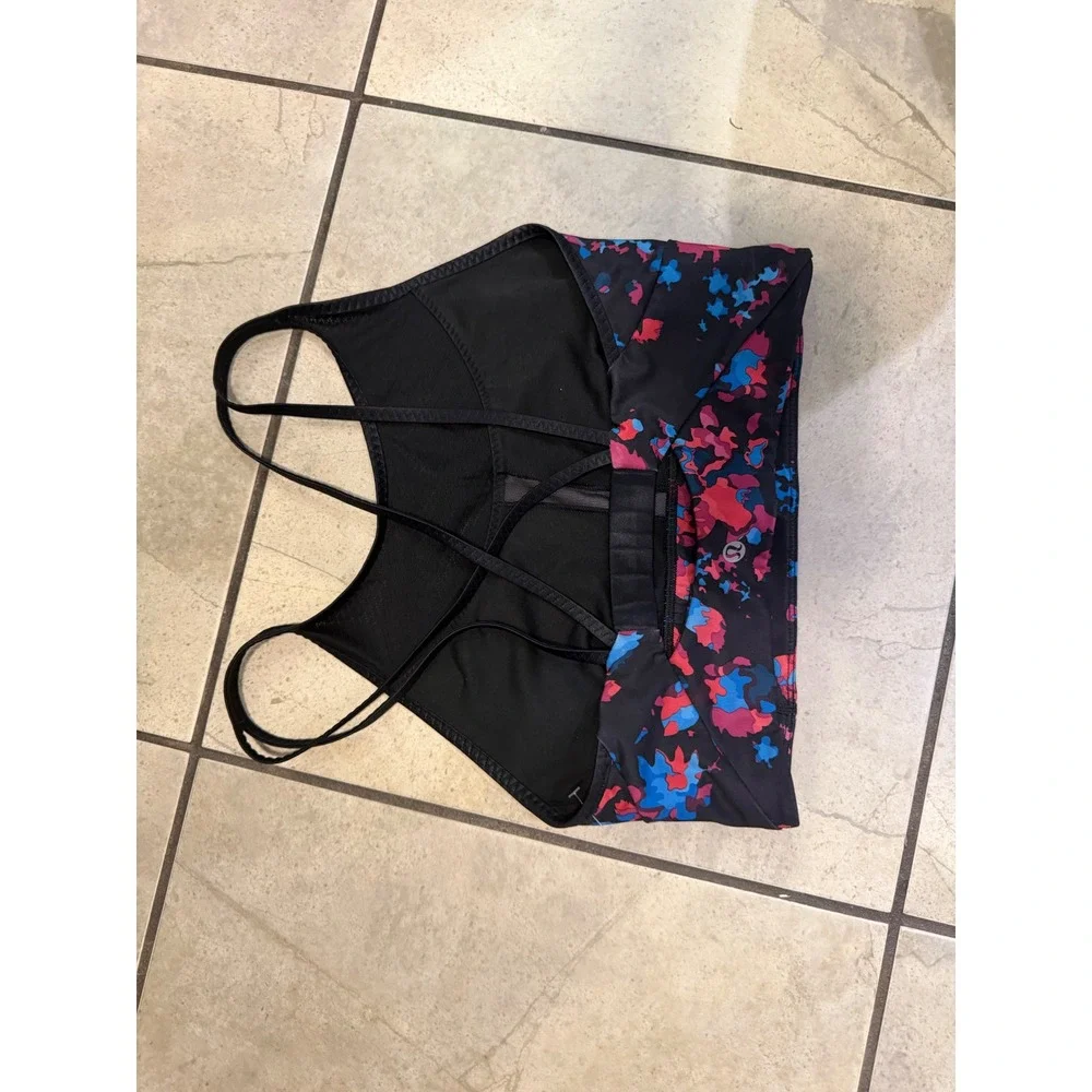 Lululemon Strappy Cross Back Sports Bra Black Blue Pink Abstract Splatter Print